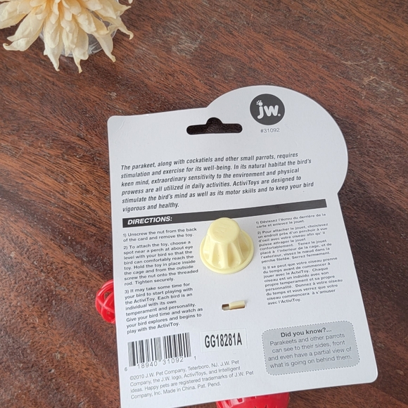 NEW JW Birdie Bird Basketball Bird Toy Parakeet Cockatiel Stimulation Exercise - Picture 4 of 4